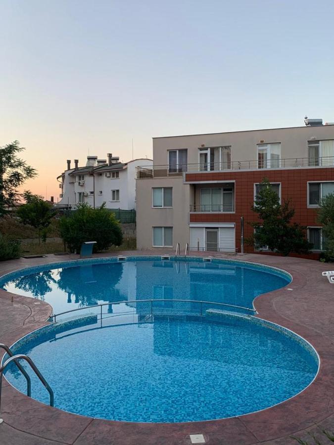 Villa Rouge - Apartment Victoria Sozopol Exterior photo